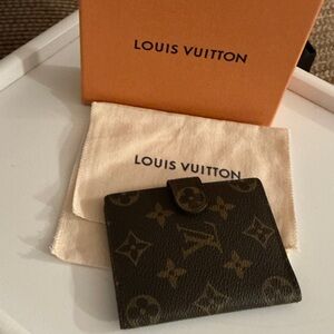 LOUIS VUITTON Authentic Monogram Card Case w/Box & Dust Bag